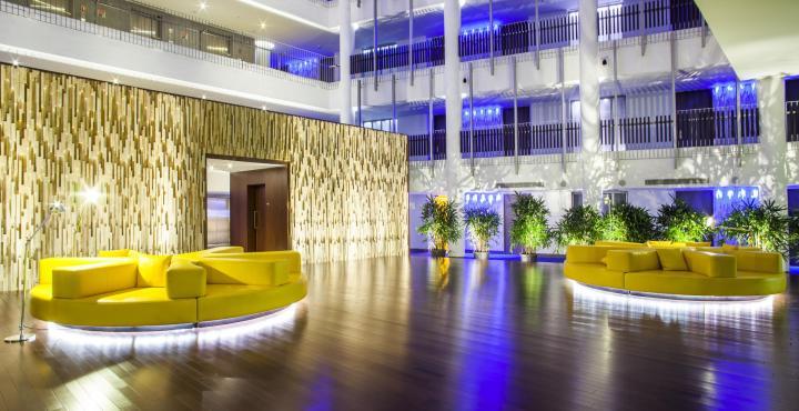 Avasa Hotel Haydarabad Dış mekan fotoğraf